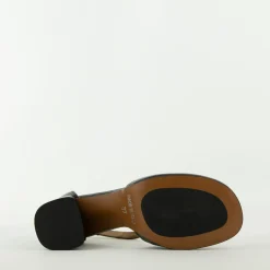 Buffalini pump zwart